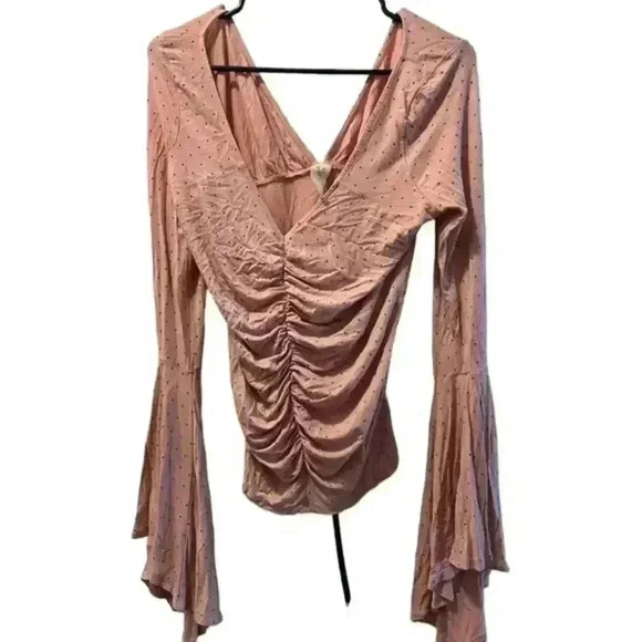 We The Free Women's Boho Bell Sleeve Ruched V-Neck Blouse Pink Polka Dot - Picture 1 of 6